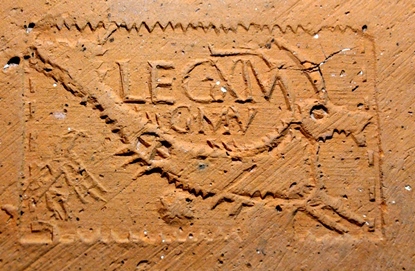 castra tegula legioVIII XIV25s
